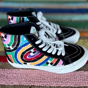 VANS Vault | OG SK8-Hi Reissue VLT LX | Love Wins for PRIDE